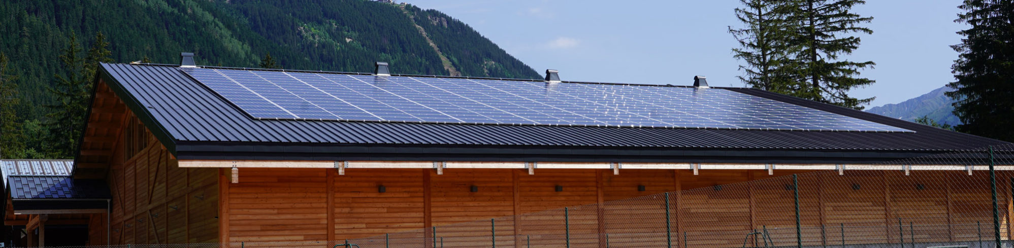 Installation d’une toiture photovoltaïque à Chamonix par Sunvie