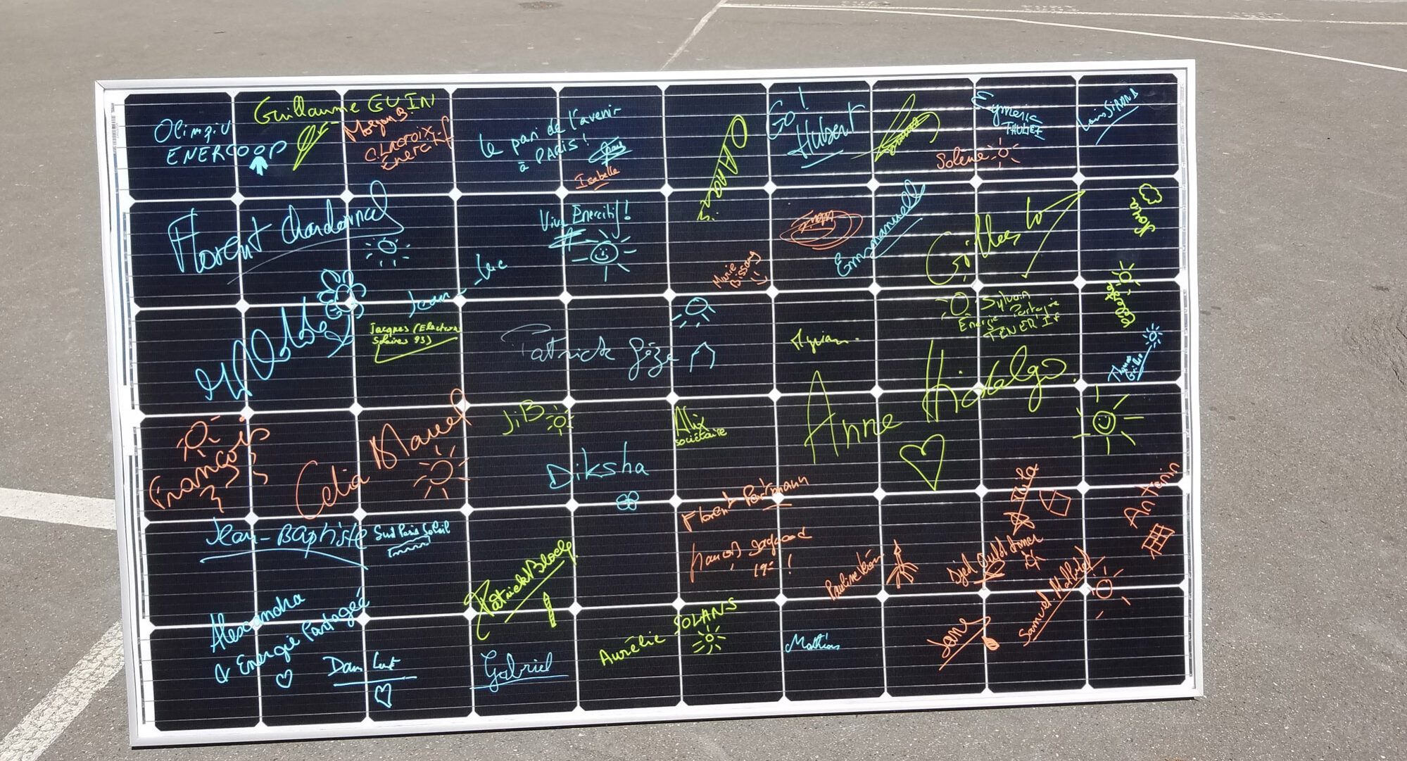 Enercitif Panneau autographe