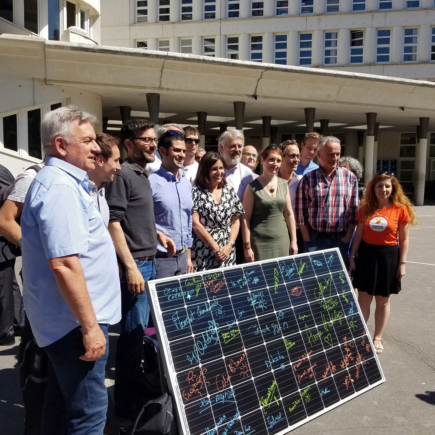 Enercitif - Pose premier panneau