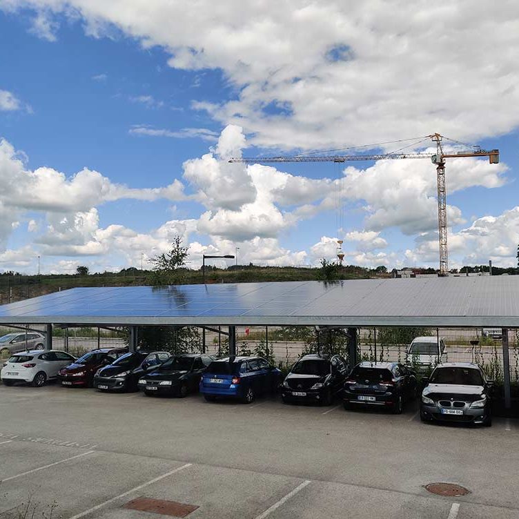 Ombrière photovoltaïque Made by Sunvie - Tramway Besançon